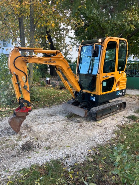 Eladó Hyundai Robex 16-9 Minikotró !