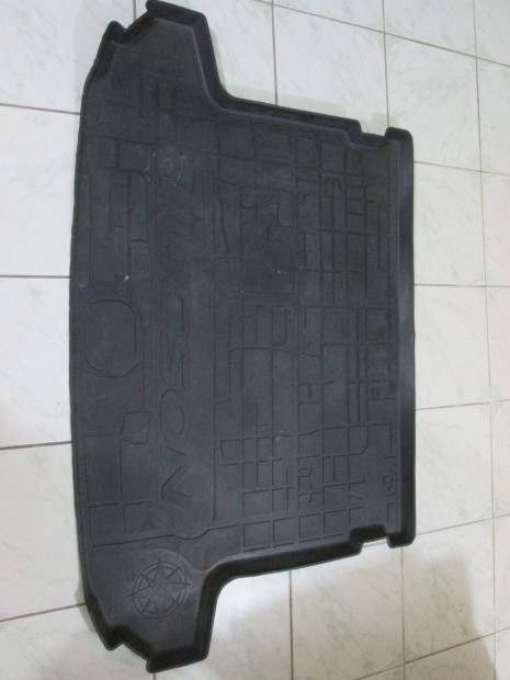 Eladó Hyundai Tucson gyári csomagtér tálca