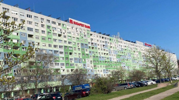 Elad� II. emeleti panel lak�s Bp. III. ker�letben a Sz�l� utc�ban