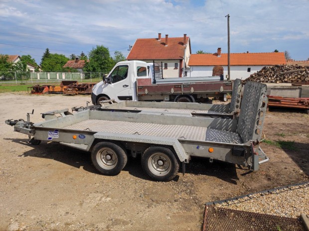Eladó Ifor Williams GH ,126BH gépszállító