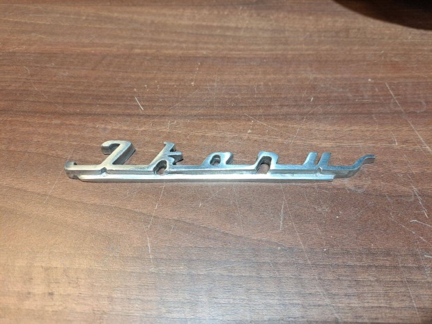 Eladó Ikarus 60 -as Őrdísz felirat logo márkajelzés Ritka Darab!