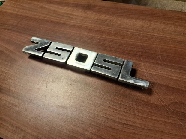 Elad Ikarus DDR exportos 250SL Z50SL felirat tpusjelzs logo