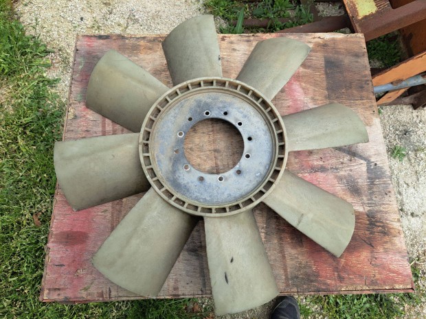 Elad Ikarus Rba Nagy ventiltor lapt 63cm