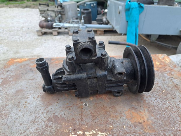 Eladó Ikarus Zil Gaz 66 Gaz66 Kraz szervó szivattyú újszerű állapotban