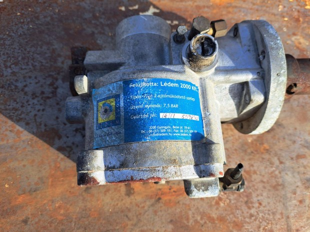 Elad Ikarus busz autbusz ajtnyit munkahenger 45 fokos Ritka darab