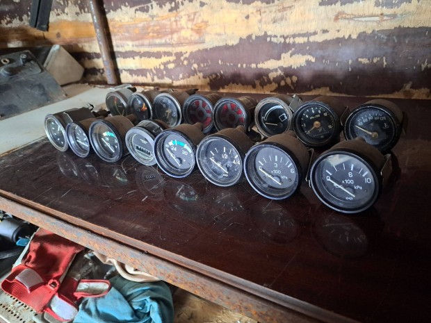 Elad Ikarus mr rk ra mszerek mszer