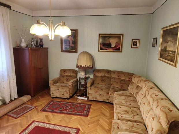 Elad� Ikerh�z Ny�regyh�z�n Stadion K�zel�ben, Komoly Potenci�llal!