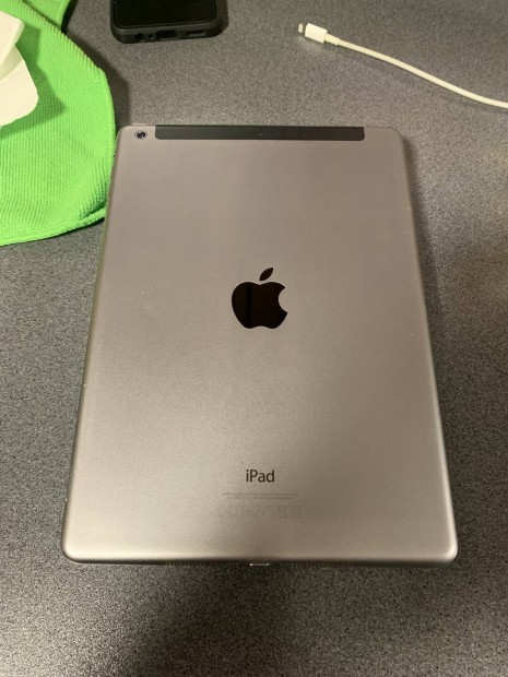 Elad Ipad Air