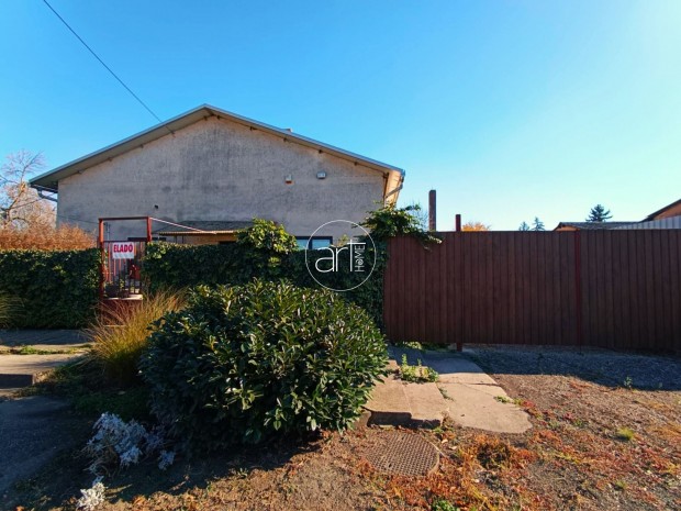 Elad� Ipari, H�dmez�v�s�rhely 99.900.000 Ft