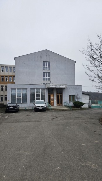 Elad� Ipari, Koml� 1.899 Ft