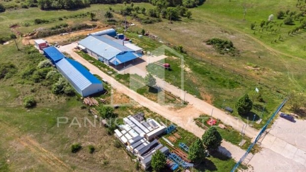 Elad� Ipari, Szentkir�lyszabadja 185.000.000 Ft