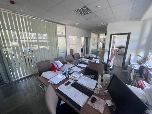 Elad� Ipari ter�let, Szeged