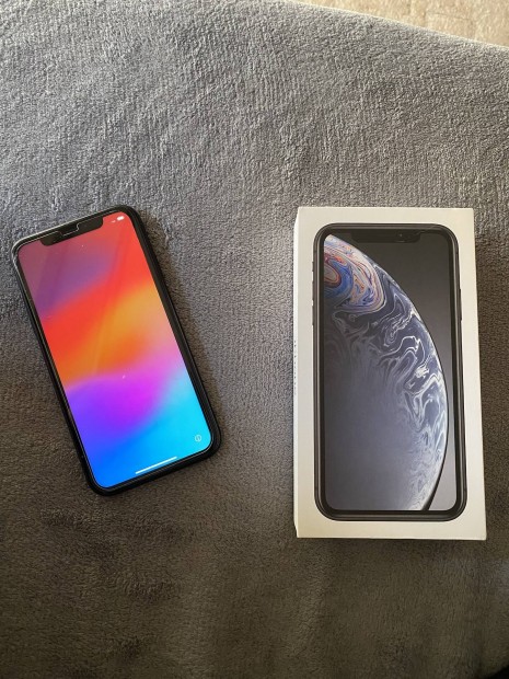 Elad Iphone XR Black 64GB krtyafggetlen 