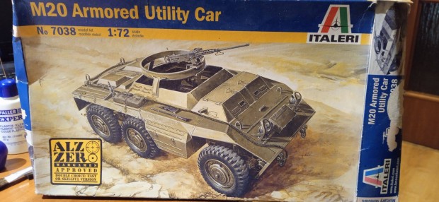 Eladó Italeri 7038 M20 Armored Utility Car 1:72 harckocsi makett