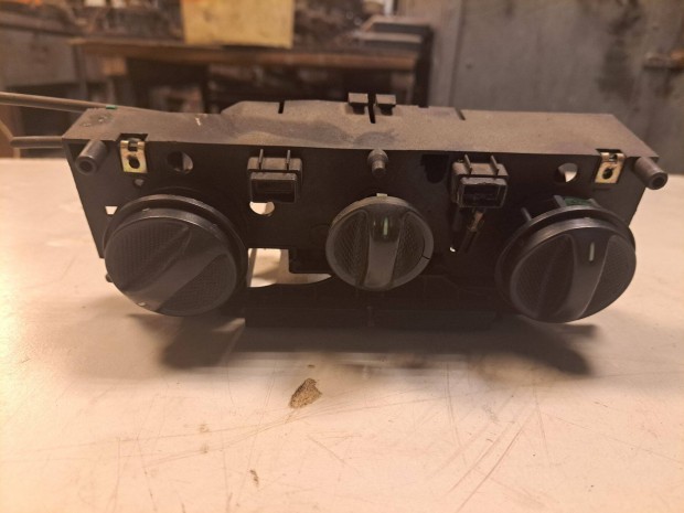 Elad� Iveco Daily III f�t�skapcsol� f�t�s kapcsol� panel