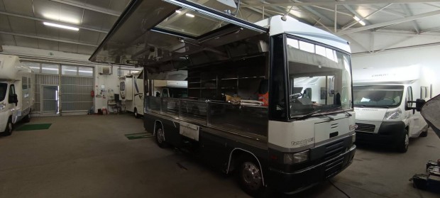 Eladó Iveco büfékocsi mozgó bolt