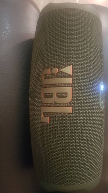 Elad JBL Charge 5 Bluetoothos Hanszoro