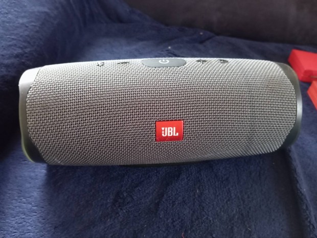 Elad JBL essential 2, ron alul!!!!