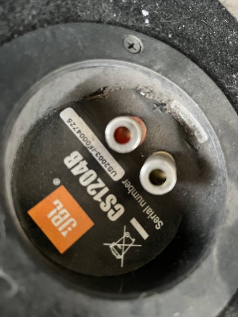 Elad� JBl m�lyl�da