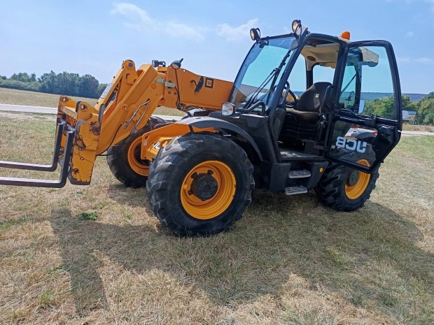 Elad JCB 536-70 teleszkpos rakod.