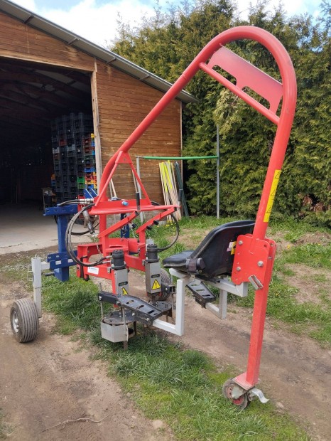 Elad� Jagoda Z�za 3 kap�l�g�p (kapag�p, sorm�vel�) traktorhoz!