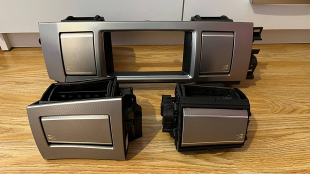 Elad Jaguar XF x250 elektromosan zrd szellz rcs