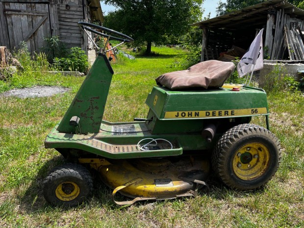 Elad John Deere 56 fnyr traktor