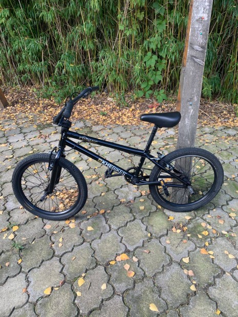 Elad KHE COSMIC BMX Kerkpr