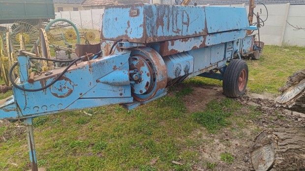 Elad� K 453 as b�l�z�!