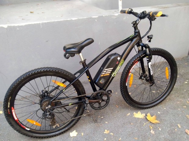 Elad Kecskemten 27,5"elektromos kerkpr. kifogstalan