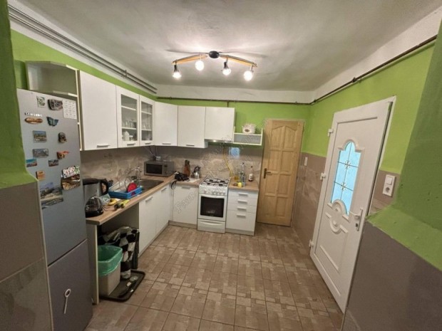 Elad� Kertes h�z - Orosh�za