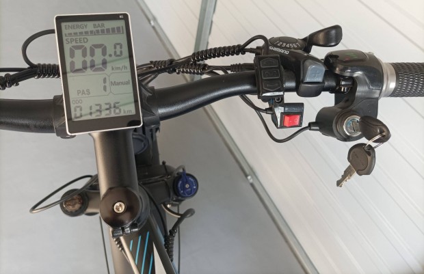 Eladó Keteles k800 e-bike