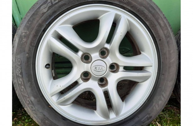 Eladó:Kia Sportige (2005-2010) 16-os alufelni:5x114,3 . 6,5Jx16 . Et41