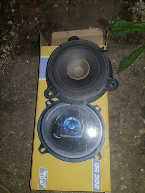 Elad Kicx Stq130 s QR502 hangszrk