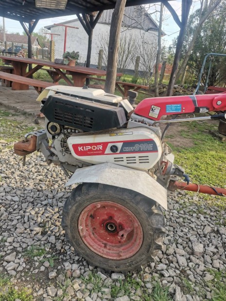 Elad Kipor 610E