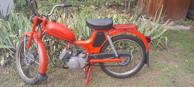 Elad Komr segdmotor
