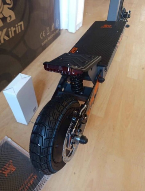 Eladó Kukirin G2 elektromos roller