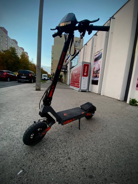 Eladó Kukirin g2 2025!