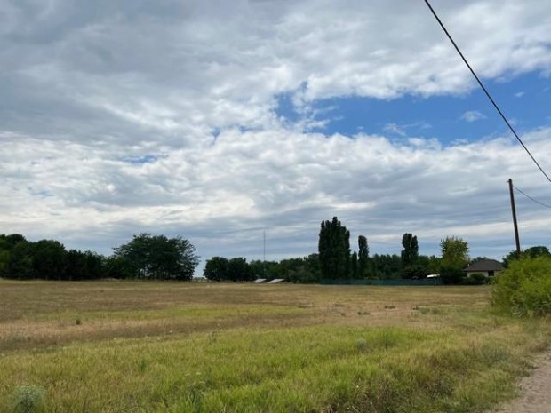 Elad� K�lter�leti telek Kecskem�t