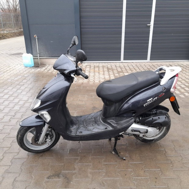 Elad Kymco Vitality robog