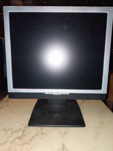 Elad LCD monitor 