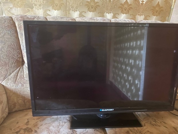 Elad LED Tv