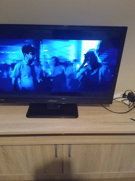 Elad LED tv 