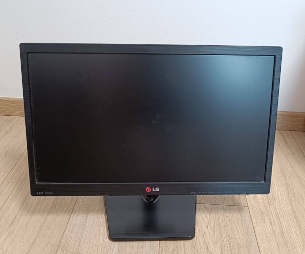 Elad LG 20EN33S-B monitor