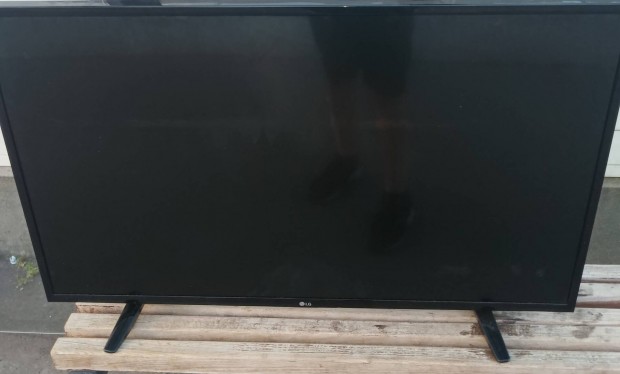 Elad LG 43" 109-cm LED tv 