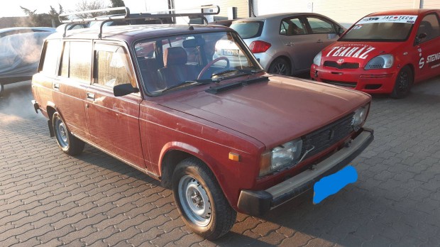 Elad Lada 2104