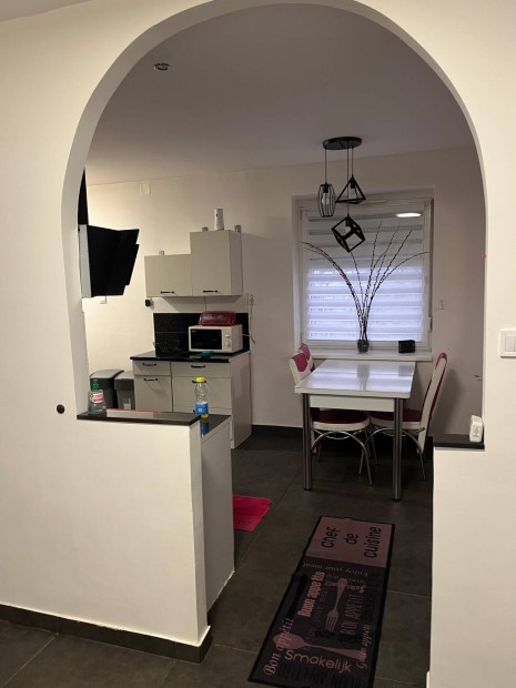 Elad� Lak�s Nagykanizs�n