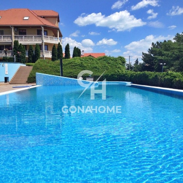 Elad� Lak�s, Balatonf�red 159.500.000 Ft