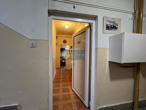 Elad� Lak�s, Kazincbarcika 21.500.000 Ft