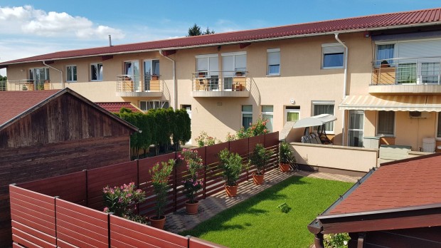 Elad� Lak�s, Nagykanizsa 49.900.000 Ft